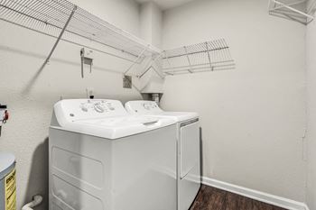 Laundry Room at Enclave Apartments, Midlothian